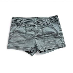 prAna Women’s Green Khaki Cargo Low Rise Shorts Size 6 Pockets Outdoor Y2K 90’s